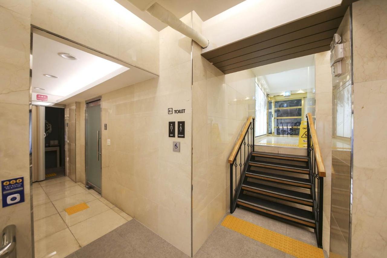 Benikea Hotel Cheonan Exterior foto